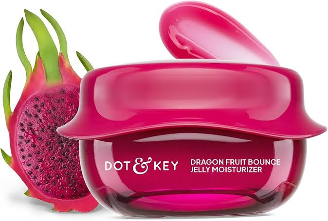 Dot & Key Dragon Fruit Moisturizer Review featuring pink jelly texture and dragon fruit slices